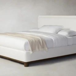 The Kent Bed - Performance Linen Weave Flour -Venetian Store kent bed performance textured linen pearl coffee2.0 0f2c9e81 a454 48ff b492 dfa5a678ea8f scaled