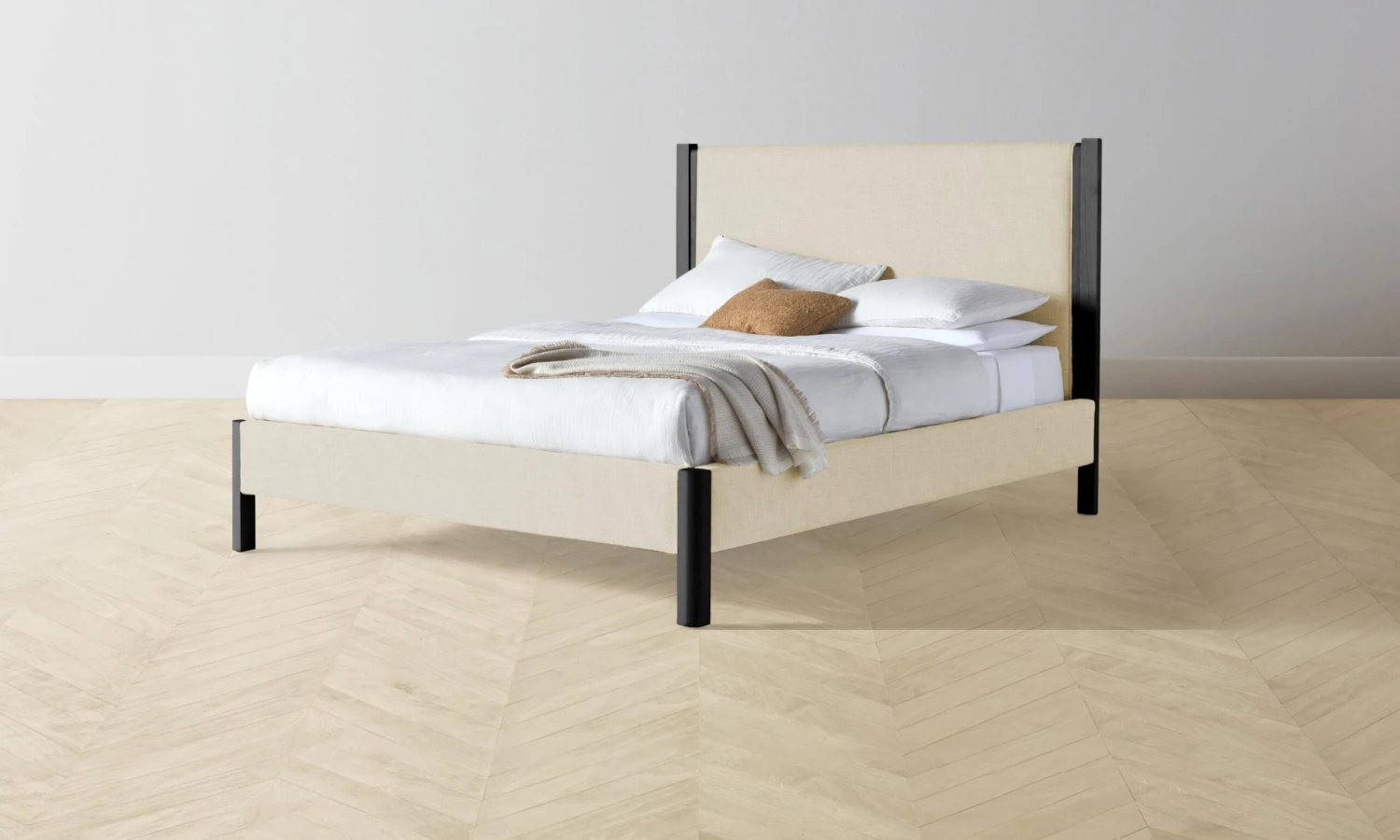 The Thompson Bed - Performance Linen Weave Prairie 5 The Thompson Bed - Performance Linen Weave Prairie - Image 5